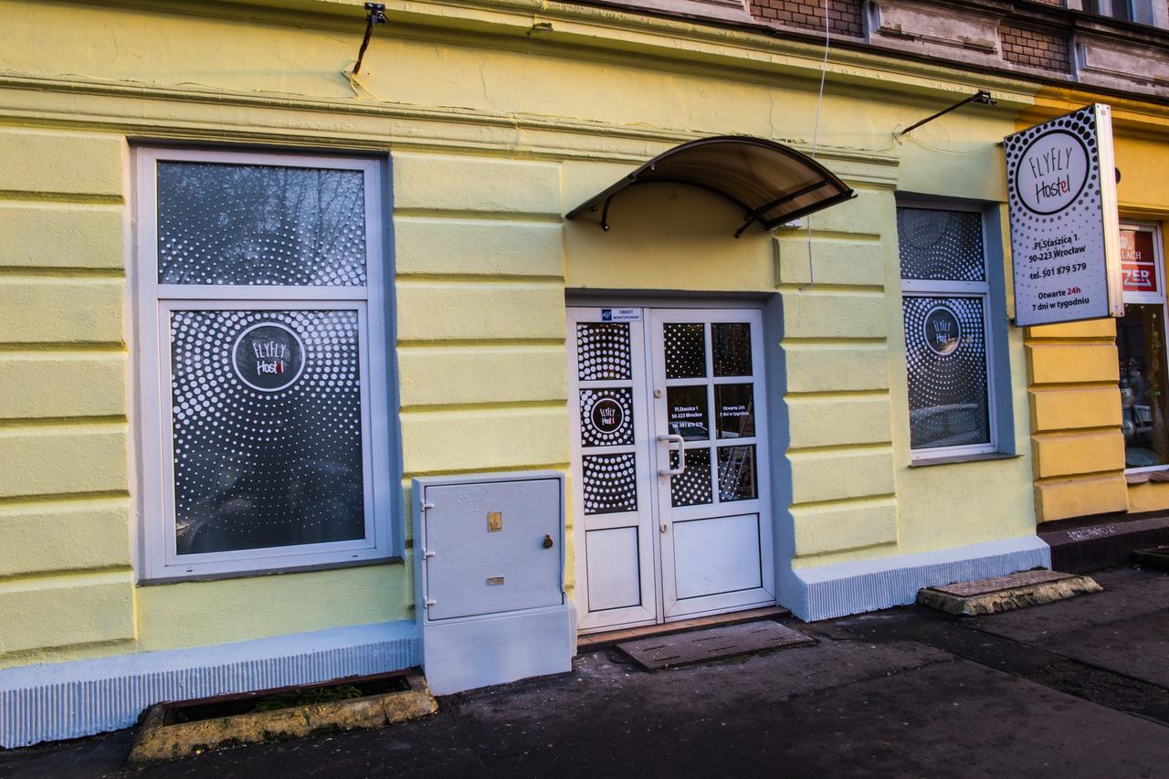 Flyfly , Darmowy Parking , Rezerwuj Przez Urzadzenia Mobilne -10 Procent * Wrocław