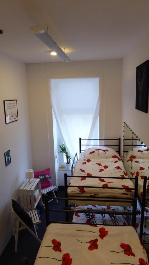 Hostel Flyfly , Darmowy Parking , Rezerwuj Przez Urzadzenia Mobilne -10 Procent *